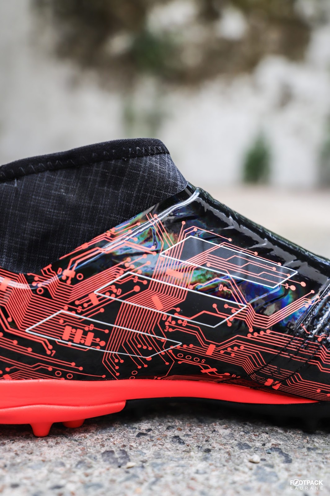 Adidas top glitch us